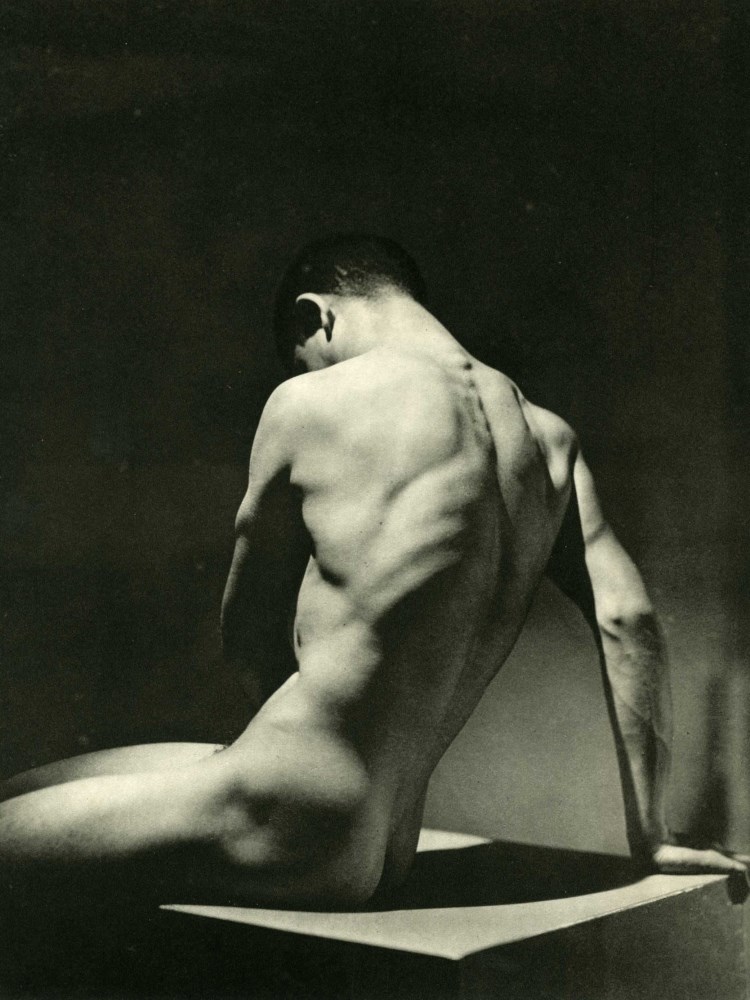 Lot #513: GEORGE HOYNINGEN-HUENE - Physique - Nude Male - Original vintage photogravure