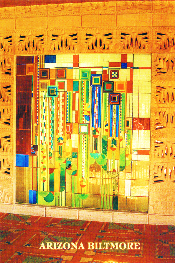 Lot #1477: FRANK LLOYD WRIGHT/TALIESIN ARCHITECTS - Vintage Frank Lloyd Wright/Taliesin Architects Designed Rug/Carpet from the Arizona Biltmore Hotel #09 - Original vintage textile